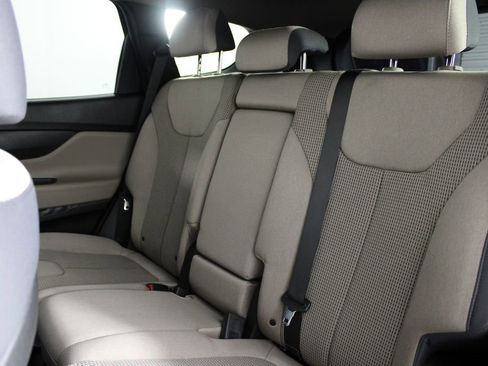 Certified 2022 Hyundai Santa Fe SEL image 19