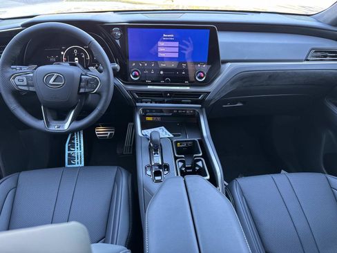 New 2026 Lexus TX 500h AWD image 14