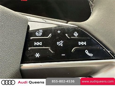 Certified 2025 Audi Q6 e-tron Premium Plus image 27