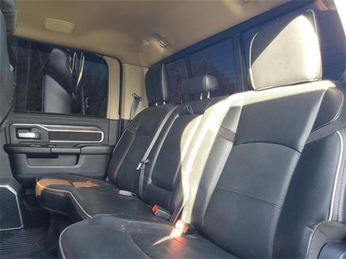 Used 2019 RAM 2500 Laramie image 12