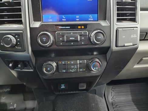 Used 2022 Ford F350 XLT w/ XLT Value Package image 15
