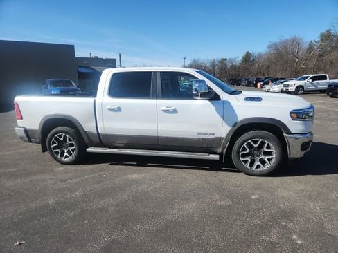 Used 2025 RAM 1500 Laramie image 4
