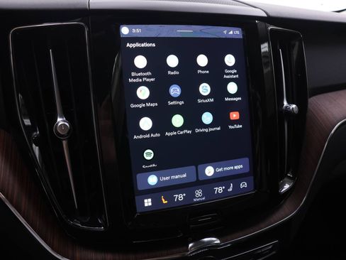 Certified 2023 Volvo XC60 B5 Plus w/ Protection Package Premier image 11