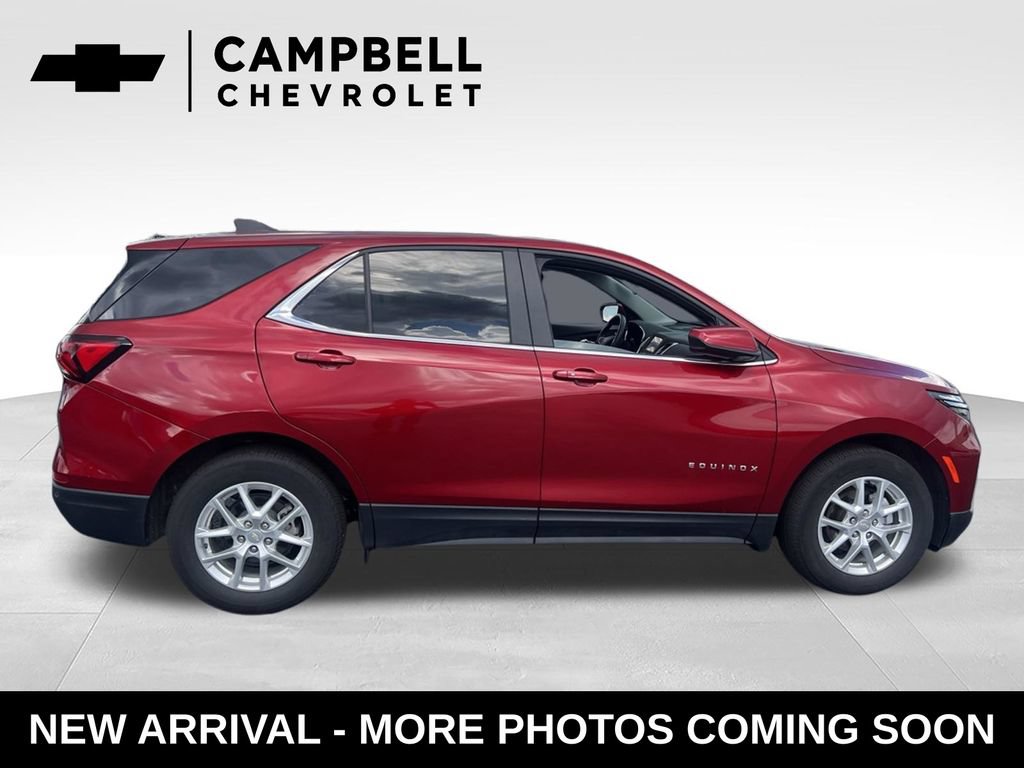 Used 2024 Chevrolet Equinox LT w/ LPO, Floor Liner Package FWD image 6