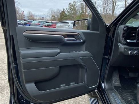 Used 2024 GMC Sierra 1500 Elevation image 15