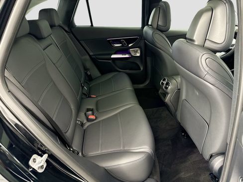 Certified 2026 Mercedes-Benz GLC 300 image 21