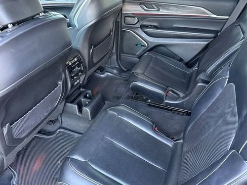 Used 2021 Jeep Grand Cherokee L Overland w/ Advanced Protech Group III AWD/4WD image 15