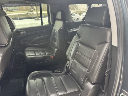 Used 2019 GMC Yukon XL Denali w/ Open Road Package image 31