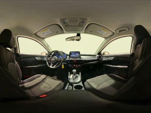 Used 2024 Kia Forte LXS image 34