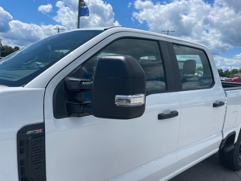 New 2026 Ford F250 XL w/ STX Appearance Package AWD/4WD image 8
