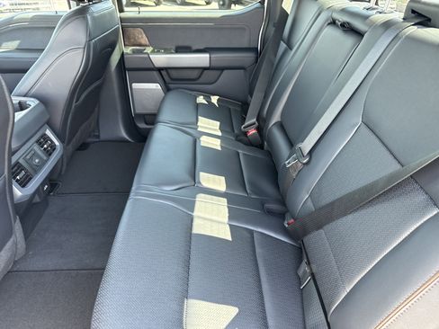 New 2025 Ford F250 Lariat w/ Lariat Ultimate Package image 16