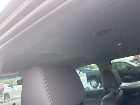 Used 2020 Chevrolet Tahoe LT RWD image 11
