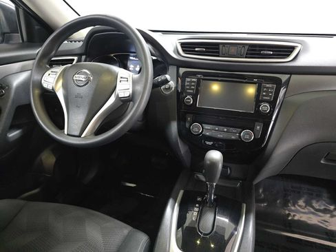Used 2014 Nissan Rogue SV w/ SV Premium Package AWD/4WD image 11