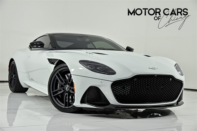 Used 2019 Aston Martin DBS Superleggera RWD image 1