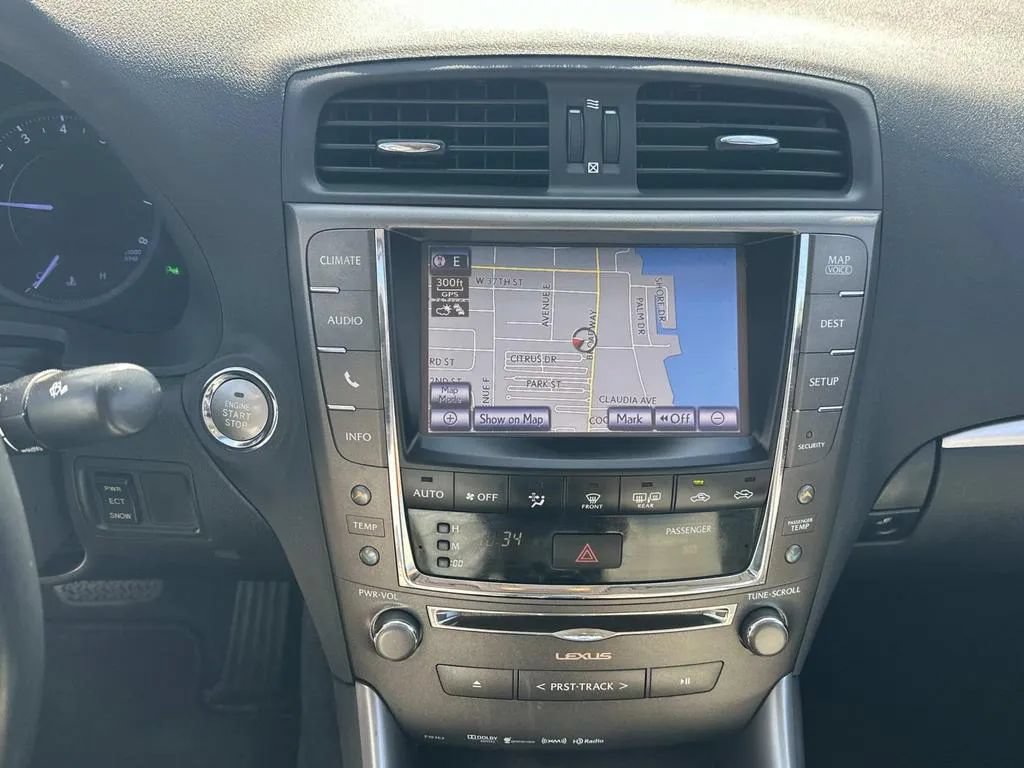 Used 2015 Lexus IS 250C w/ Luxury Package RWD image 19