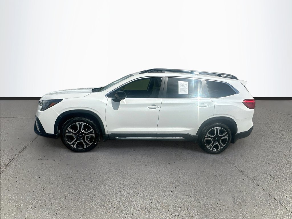 Used 2025 Subaru Ascent Limited w/ Popular Package #1 AWD/4WD image 4