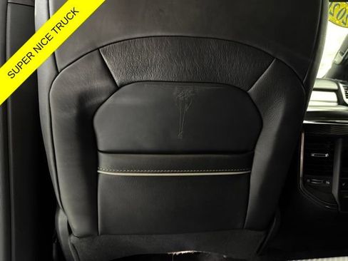 Used 2020 RAM 1500 Limited w/ Black Appearance Package AWD/4WD image 31