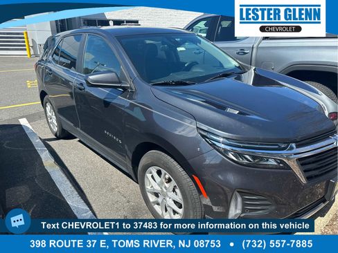 Used 2023 Chevrolet Equinox LT image 1