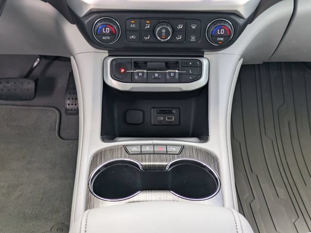 Used 2020 GMC Acadia SLT w/ Driver Alert Package II FWD image 19