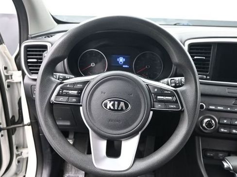 Used 2022 Kia Sportage LX FWD image 13