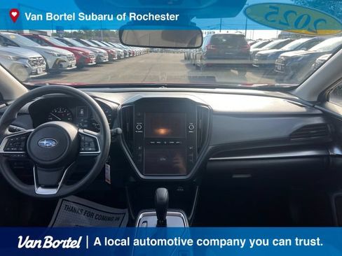 Certified 2025 Subaru Impreza 2.0i AWD/4WD image 12