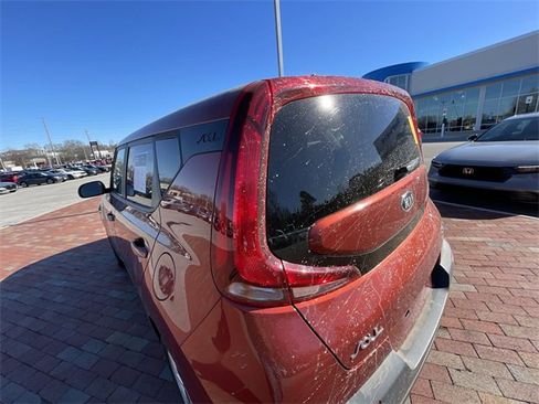 Used 2021 Kia Soul S image 15