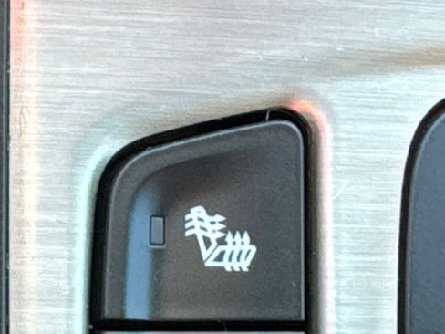 Used 2022 GMC Terrain Denali w/ Denali Premium Package image 30