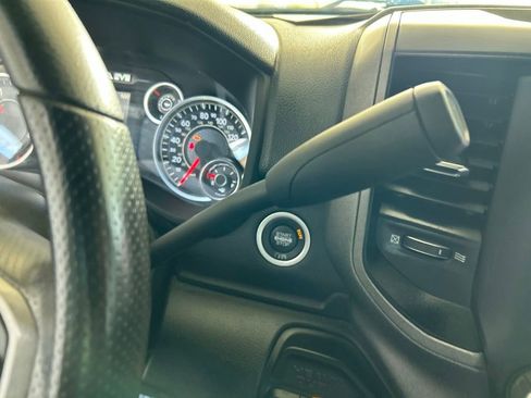 Used 2023 RAM 3500 Tradesman w/ Chrome Appearance Group AWD/4WD image 8