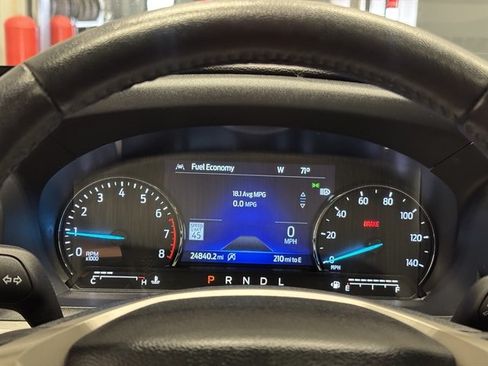 Used 2023 Ford Explorer XLT w/ Equipment Group 202A AWD/4WD image 23