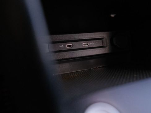 Used 2022 Volkswagen Taos S image 25