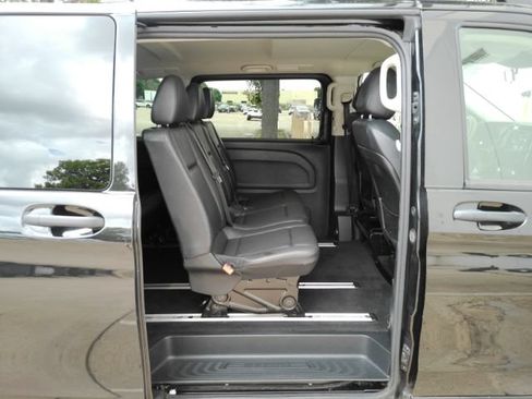 Used 2023 Mercedes-Benz Metris Passenger image 26