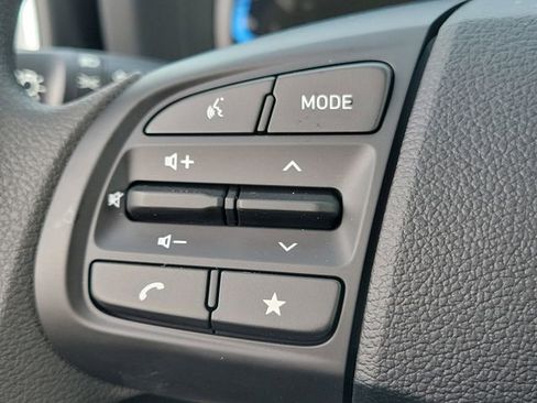 New 2026 Hyundai Venue SE image 8