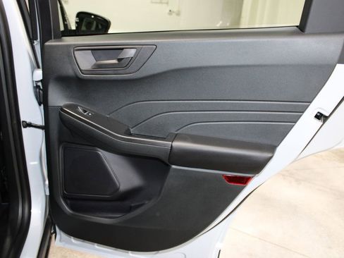 New 2026 Ford Escape Active FWD image 27