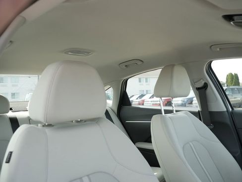 Certified 2023 Hyundai Sonata SEL w/ Preferred Accessory Package image 13