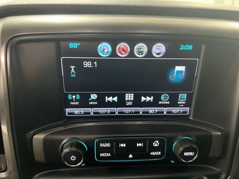 Used 2019 Chevrolet Silverado 1500 LD LT AWD/4WD image 14