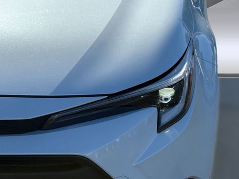 Used 2024 Toyota Corolla LE image 11