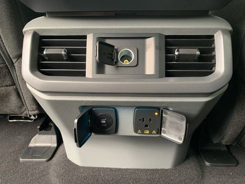 New 2025 Ford F150 XLT w/ Equipment Group 302A MID image 97