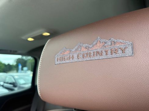 Used 2017 Chevrolet Silverado 1500 High Country AWD/4WD image 22