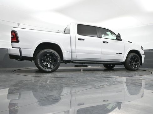 New 2026 RAM 1500 Big Horn AWD/4WD image 39