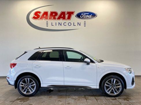 Used 2023 Audi Q3 2.0T Premium w/ Black Optic Sport Package image 1
