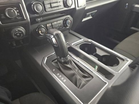 Used 2017 Ford F150 XLT w/ Equipment Group 302A Luxury image 32