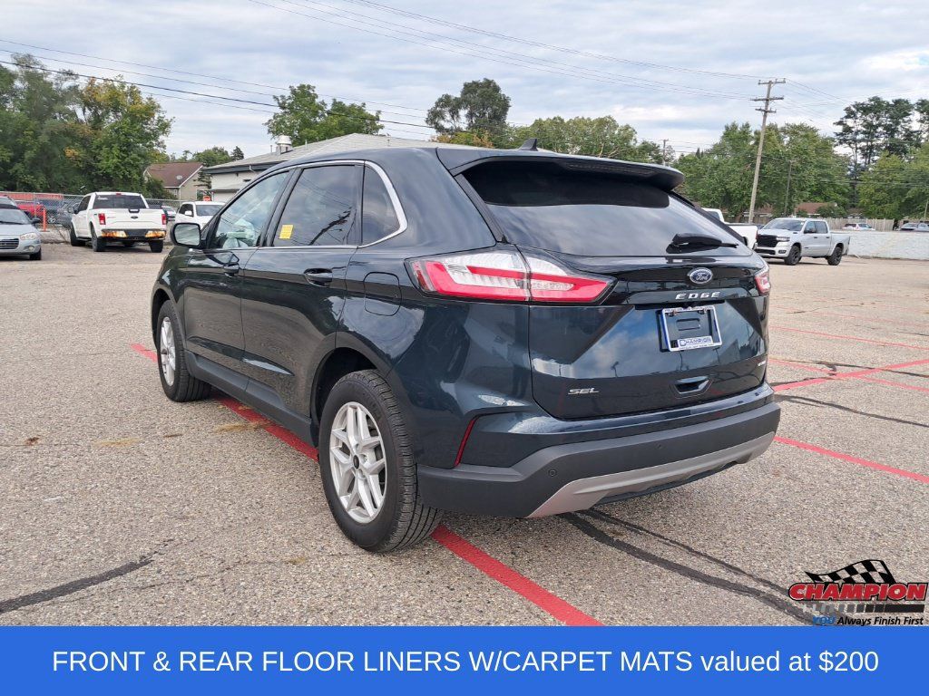 Used 2023 Ford Edge SEL AWD/4WD image 3