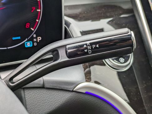 Certified 2025 Mercedes-Benz GLC 300 4MATIC image 18