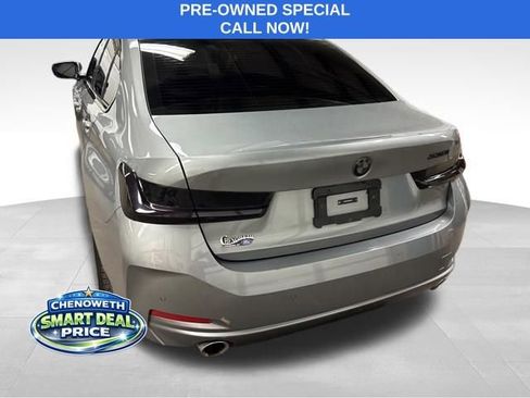 Used 2024 BMW 330i xDrive Sedan AWD/4WD image 2