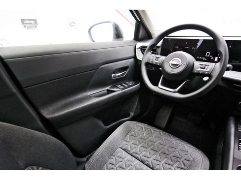 New 2026 Nissan Kicks SV w/ SV Premium Package image 6