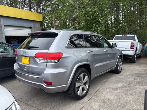 Used 2014 Jeep Grand Cherokee Overland image 5