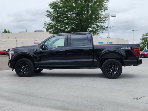 Used 2024 Ford F150 Platinum AWD/4WD image 2