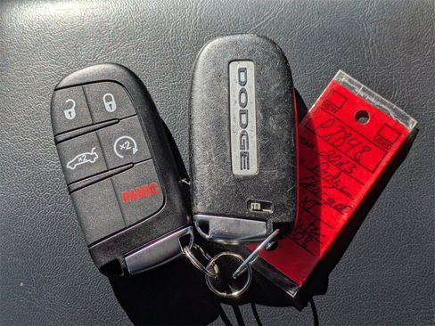 Used 2023 Dodge Charger SXT image 30