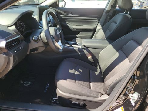New 2026 Nissan Altima 2.5 SV image 18