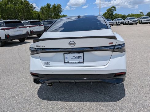 Used 2026 Nissan Sentra SR w/ SR Premium Package FWD image 5